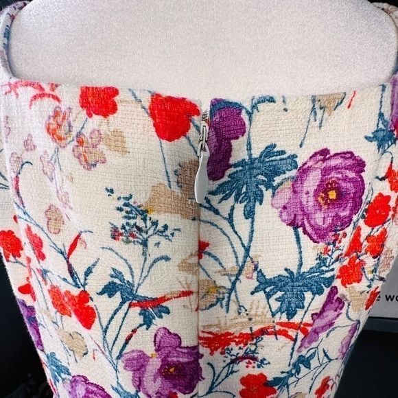 Ann Taylor Sheath Dress 4P Summer Wildflower Floral Sleeveless Party Cocktail - Picture 9 of 11